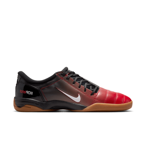 Nike Total 90