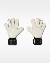 Cargar imagen en el visor de la galería, Nike Grip3 Goalkeeper Gloves
