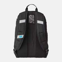 Cargar imagen en el visor de la galería, New Balance Ball Backpack
