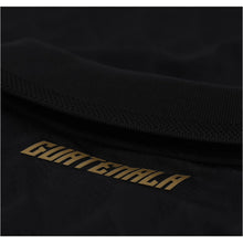 Cargar imagen en el visor de la galería, Umbro Men's 2026 Guatemala Away Jersey
