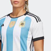 Cargar imagen en el visor de la galería, adidas Women&#39;s Argentina 2022 Home Jersey WC Winners
