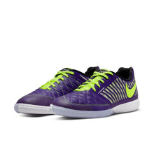 Load image into Gallery viewer, Nike Lunargato II Indoor
