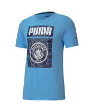 Load image into Gallery viewer, Men&#39;s Puma Manchester City Futbol Core Graphic Tee
