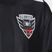 Cargar imagen en el visor de la galería, adidas Men’s DC United 22/23 Home Jersey
