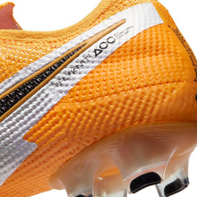 Cargar imagen en el visor de la galería, Nike Mercurial Vapor 13 Elite FG
