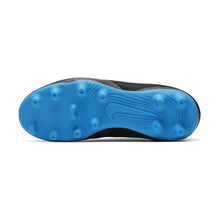 Cargar imagen en el visor de la galería, Nike Legend 8 Club FG Junior
