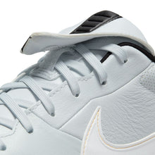 Cargar imagen en el visor de la galería, The Nike Premier 3 FG

