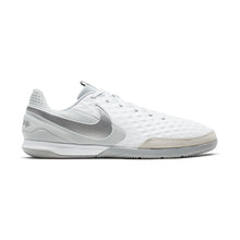 Cargar imagen en el visor de la galería, Nike Tiempo Legend 8 Academy Indoor
