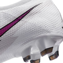 Load image into Gallery viewer, Nike Mercurial Vapor 13 Pro FG
