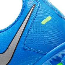 Cargar imagen en el visor de la galería, Nike Phantom GT Club FG/MG junior
