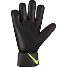 Cargar imagen en el visor de la galería, Nike Goalkeeper Match Soccer Gloves
