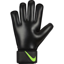 Cargar imagen en el visor de la galería, Nike Goalkeeper Match Soccer Gloves
