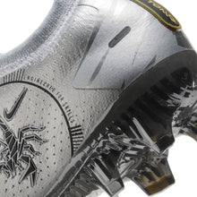 Cargar imagen en el visor de la galería, Nike Phantom GT Elite SE FG

