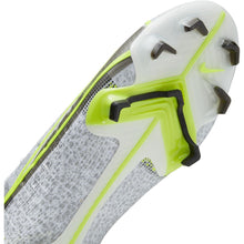 Load image into Gallery viewer, Nike Mercurial Superfly 8 Elite FG
