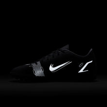 Load image into Gallery viewer, Nike Mercurial Vapor 14 Club TF
