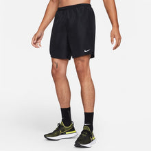 Cargar imagen en el visor de la galería, Nike Challenger Men&#39;s Brief-Lined Running Shorts
