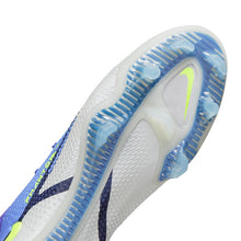 Cargar imagen en el visor de la galería, Nike Phantom GT2 Dynamic Fit Elite FG
