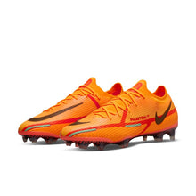 Load image into Gallery viewer, Nike Phantom GT2 Elite FG
