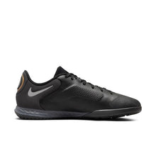 Cargar imagen en el visor de la galería, Nike React Tiempo Legend 9 Pro IC
