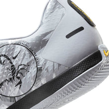 Cargar imagen en el visor de la galería, Nike Phantom GT Academy SE Indoor
