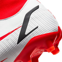 Cargar imagen en el visor de la galería, Nike Mercurial Superfly 8 Academy CR7 FG
