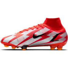 Cargar imagen en el visor de la galería, Nike Mercurial Superfly 8 Elite CR7 FG
