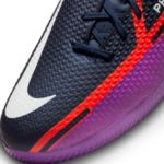 Load image into Gallery viewer, Nike Phantom GT2 Academy IC
