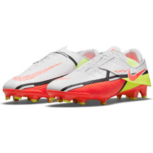 Load image into Gallery viewer, Nike Phantom GT2 FlyEase Academy  FG/MG
