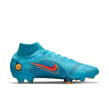 Cargar imagen en el visor de la galería, Nike Mercurial Superfly 8 Elite FG

