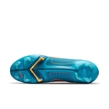 Cargar imagen en el visor de la galería, Nike Mercurial Superfly 8 Elite FG
