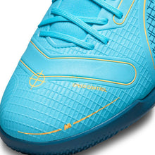 Cargar imagen en el visor de la galería, Nike Mercurial Superfly 8 Academy IC
