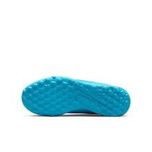 Load image into Gallery viewer, Nike Jr. Mercurial Superfly 8 Club TF

