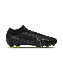 Load image into Gallery viewer, Nike Mercurial Vapor 15 Pro FG
