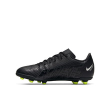 Load image into Gallery viewer, Nike Mercurial Vapor 15 Club FG/MG Jr.
