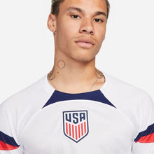 Cargar imagen en el visor de la galería, Nike Men&#39;s USA 22/23 Stadium Home Jersey LS
