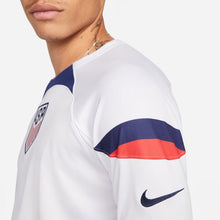 Cargar imagen en el visor de la galería, Nike Men&#39;s USA 22/23 Stadium Home Jersey LS
