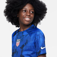 Cargar imagen en el visor de la galería, Nike Youth USA 2022 Stadium Away Jersey
