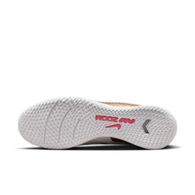 Load image into Gallery viewer, Nike Zoom Mercurial Superfly 9 Academy IC
