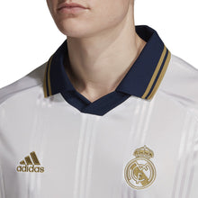 Cargar imagen en el visor de la galería, Men&#39;s Real Madrid Icon Tee
