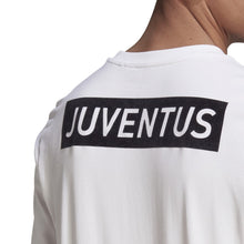 Cargar imagen en el visor de la galería, Men&#39;s adidas Juventus Long Sleeve Tee
