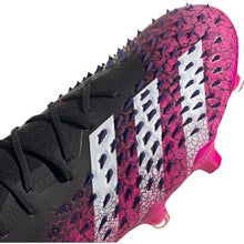 Cargar imagen en el visor de la galería, adidas Predator Freak .1 FG

