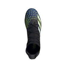 Cargar imagen en el visor de la galería, adidas Predator Freak .3 FG

