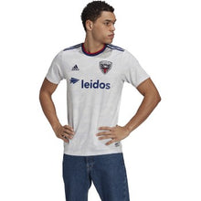 Cargar imagen en el visor de la galería, adidas 21/22 DC United Away Jersey Replica
