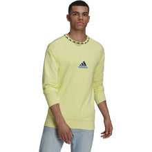 Cargar imagen en el visor de la galería, adidas Juventus Icon Crew Sweater
