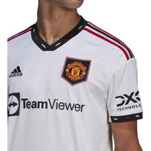 Cargar imagen en el visor de la galería, adidas Men&#39;s 22/23 Manchester United Away Jersey
