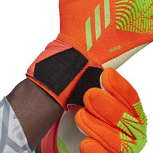 Cargar imagen en el visor de la galería, adidas Predator Glove League
