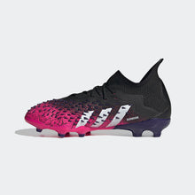 Cargar imagen en el visor de la galería, adidas Predator Freak .1 FG J
