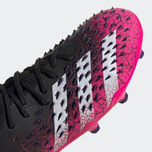 Cargar imagen en el visor de la galería, adidas Predator Freak .1 FG J
