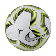 Cargar imagen en el visor de la galería, Nike NFHS Magia 2 Ball
