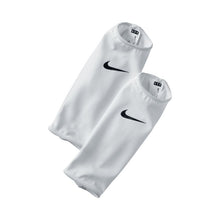 Cargar imagen en el visor de la galería, Nike Guard Lock
